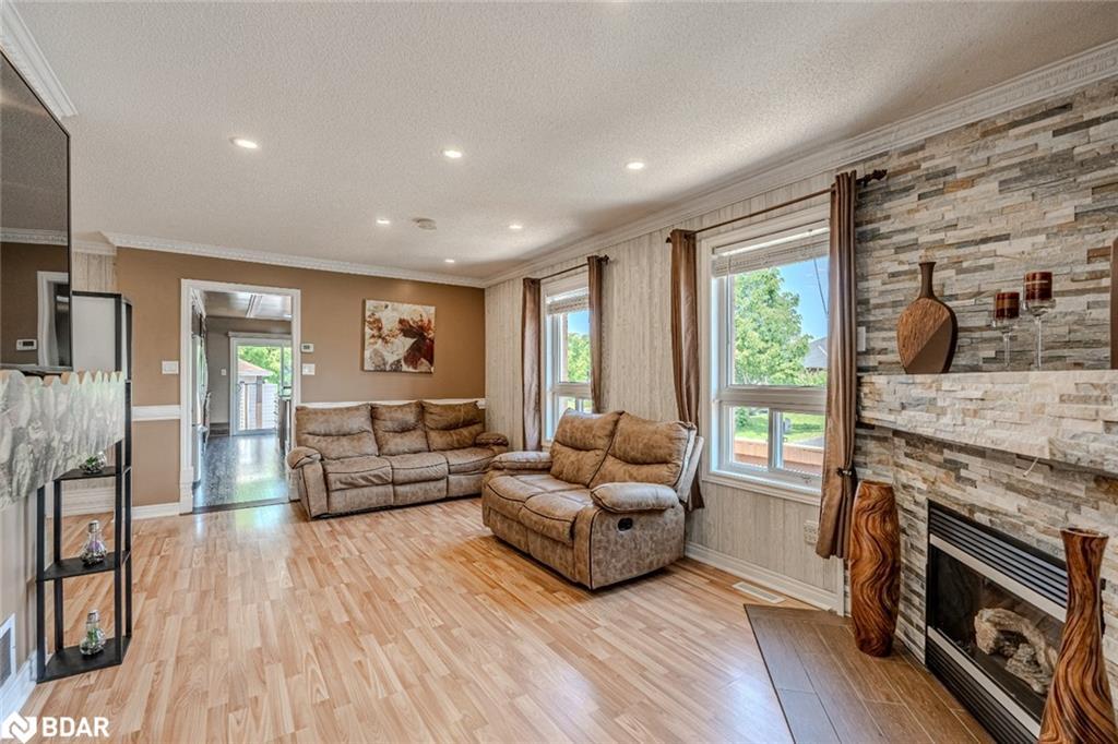 68 Coughlin Road, Barrie, ON - Indoor Photo Showing Living Room With Fireplace