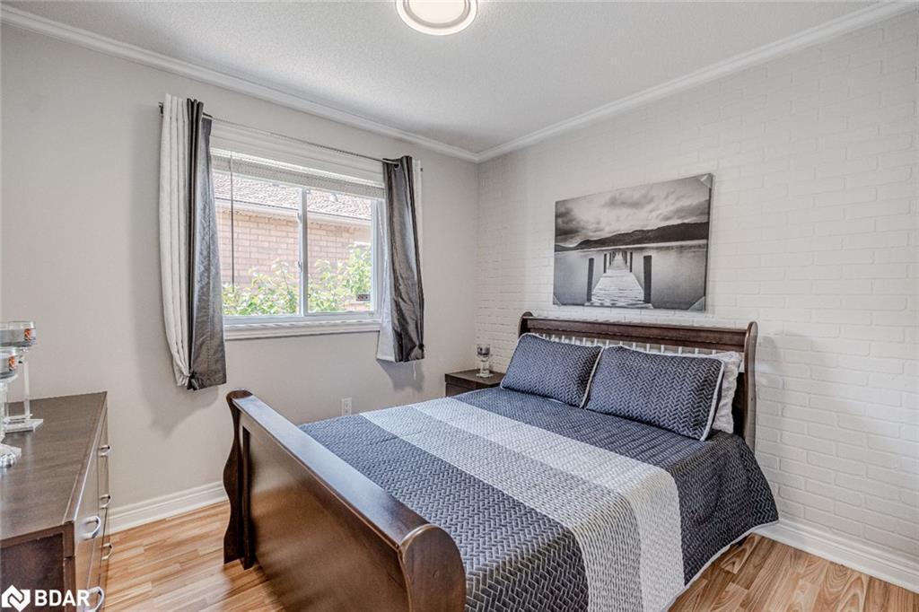 68 Coughlin Road, Barrie, ON - Indoor Photo Showing Bedroom