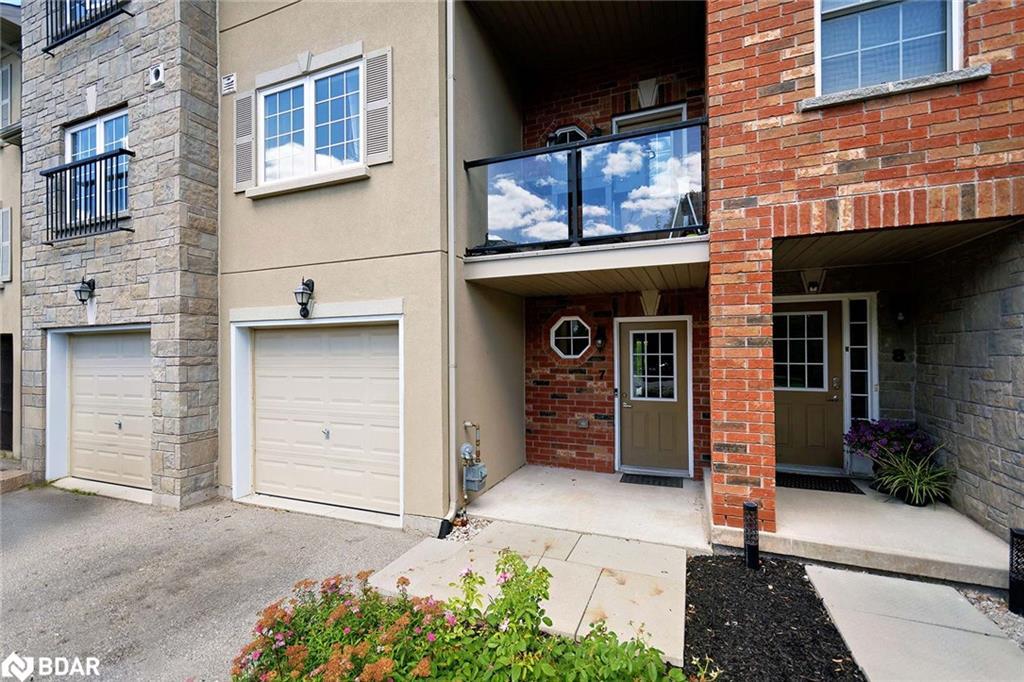 7-57 Ferndale Drive S, Barrie, ON - Outdoor With Balcony