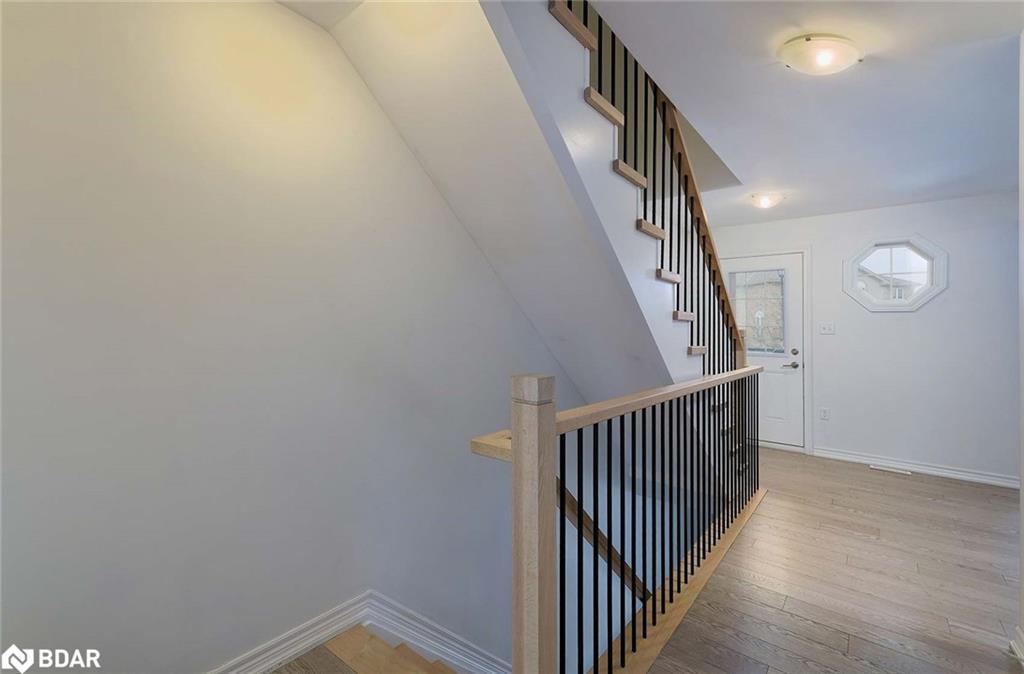 7-57 Ferndale Drive S, Barrie, ON - Indoor Photo Showing Other Room