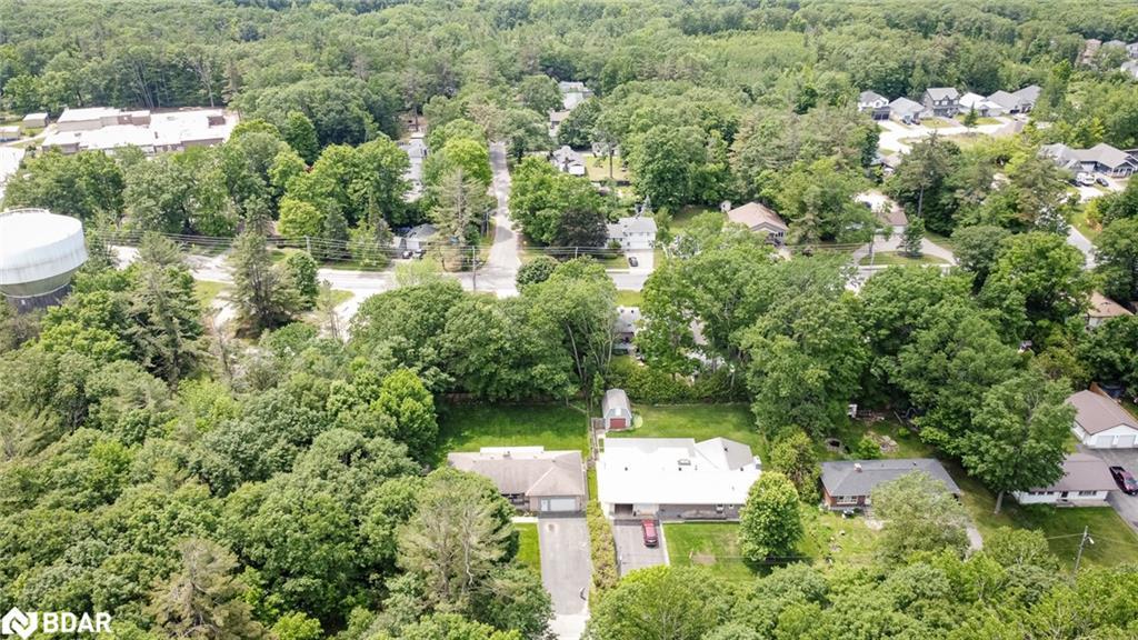 105 Wellington Street, Gravenhurst, ON - Outdoor