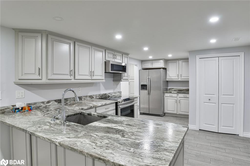 105 Wellington Street, Gravenhurst, ON