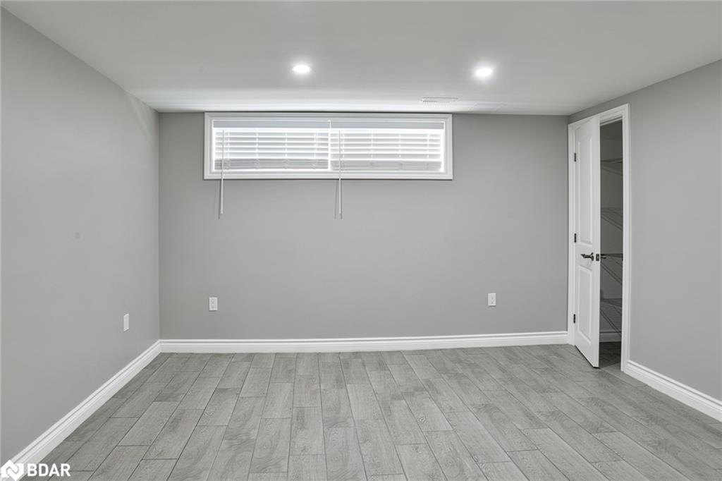 105 Wellington Street, Gravenhurst, ON