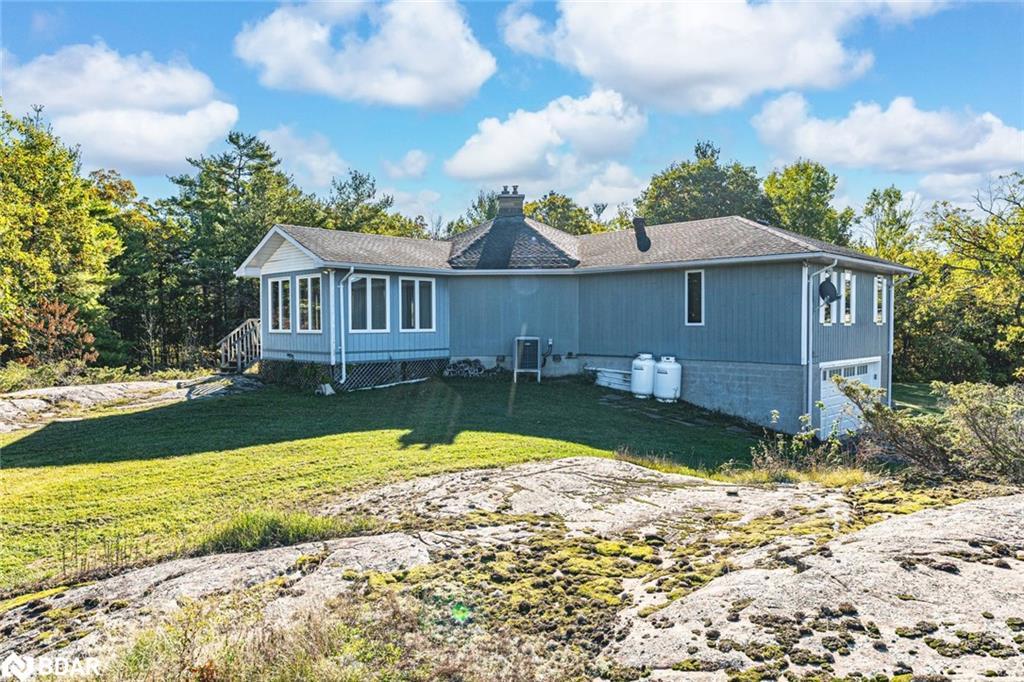 1564 Honey Harbour Road, Georgian Bay, ON - Outdoor