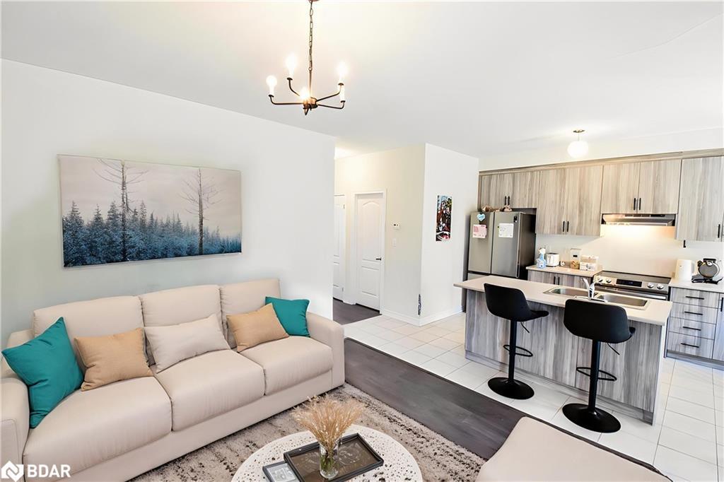 77 Tumblewood Place, Welland, ON - Indoor