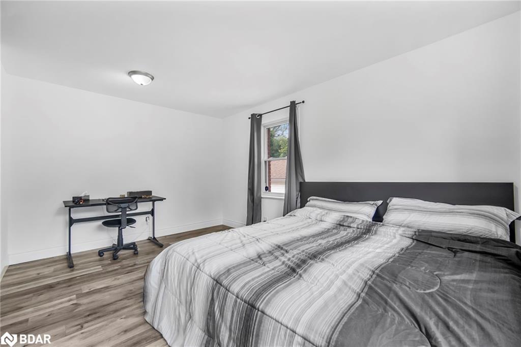 1859 Parkhurst Avenue, London, ON - Indoor Photo Showing Bedroom