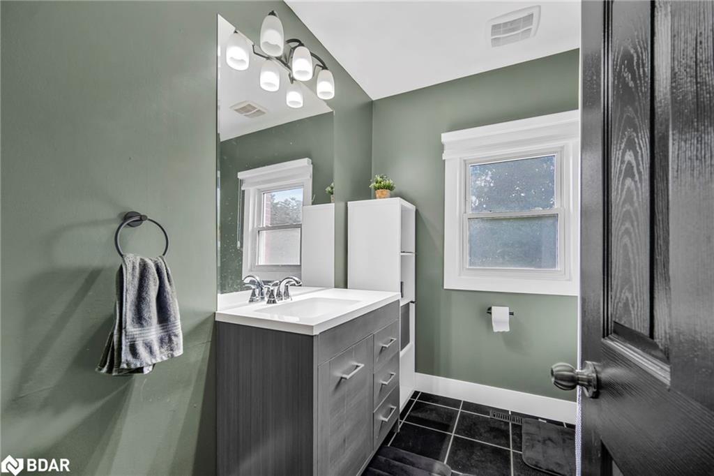 1859 Parkhurst Avenue, London, ON - Indoor Photo Showing Bathroom