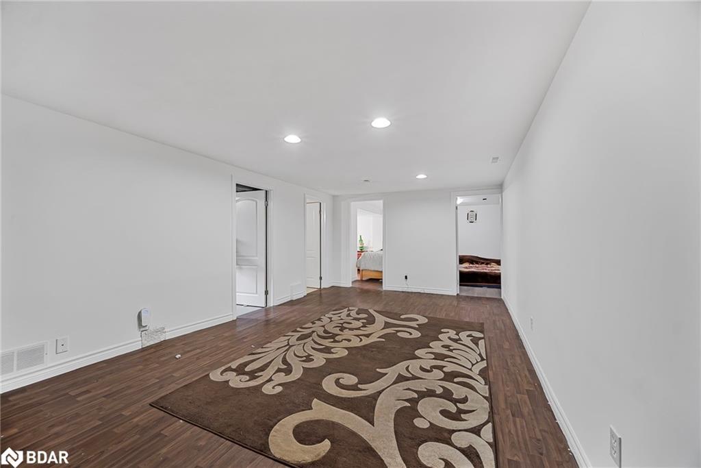 1859 Parkhurst Avenue, London, ON - Indoor