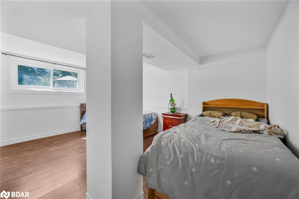 1859 Parkhurst Avenue, London, ON - Indoor Photo Showing Bedroom