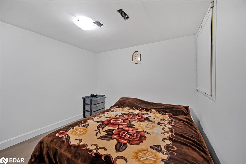 1859 Parkhurst Avenue, London, ON - Indoor Photo Showing Bedroom