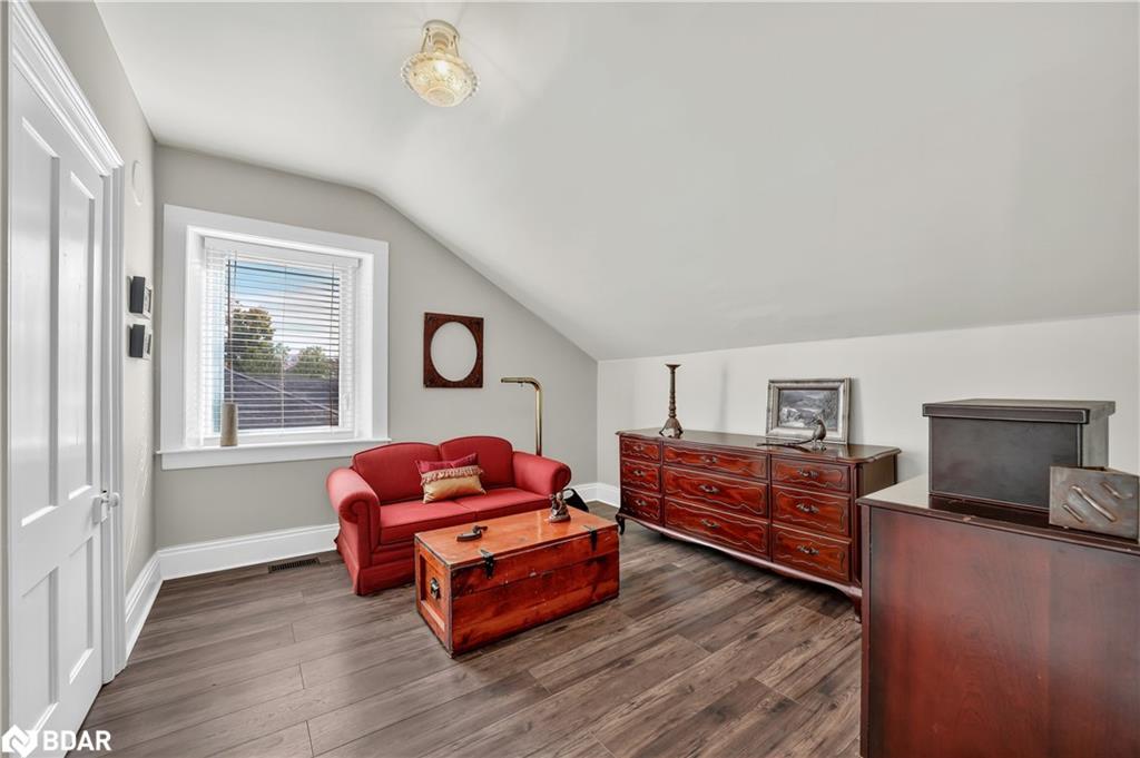 72 Banfield Street, Paris, ON - Indoor Photo Showing Other Room