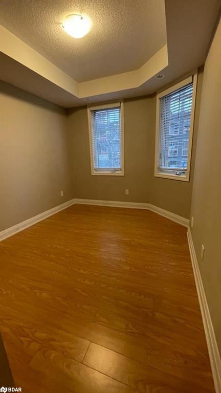 32-02-2420 Baronwood Drive, Oakville, ON - Indoor Photo Showing Other Room