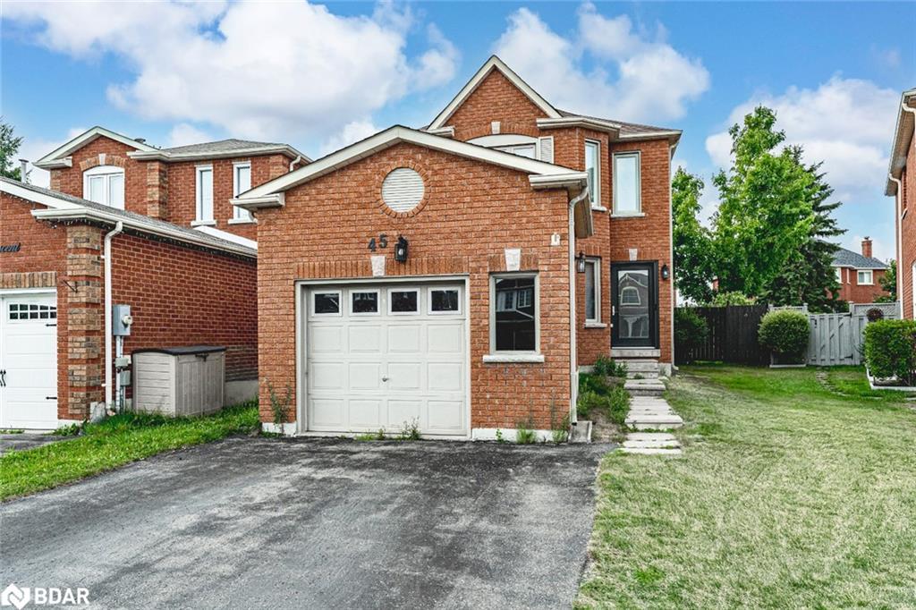 45 Weatherup Crescent, Barrie, ON - Outdoor