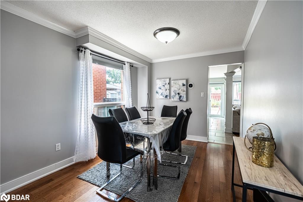 45 Weatherup Crescent, Barrie, ON - Indoor Photo Showing Dining Room