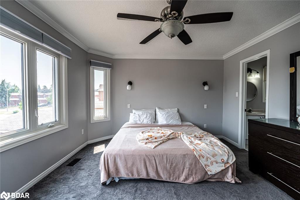 45 Weatherup Crescent, Barrie, ON - Indoor Photo Showing Bedroom