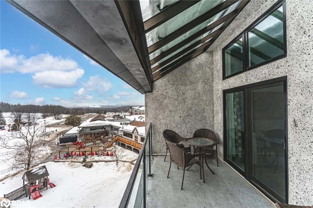 503-80 Horseshoe Boulevard, Oro-Medonte, ON - Outdoor With Exterior