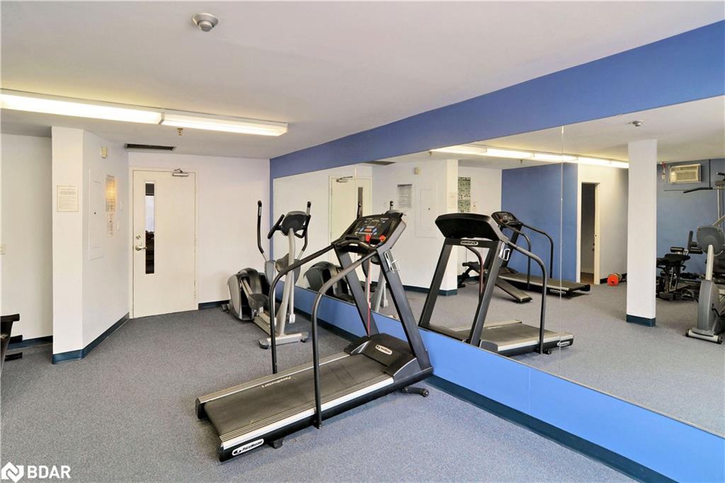 501-6720 Glen Erin Drive, Mississauga, ON - Indoor Photo Showing Gym Room