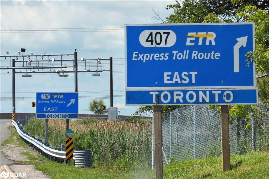 501-6720 Glen Erin Drive, Mississauga, ON - Outdoor With View