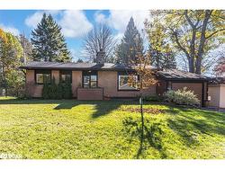 255 Fraser Street Gravenhurst, ON P1P 1C9