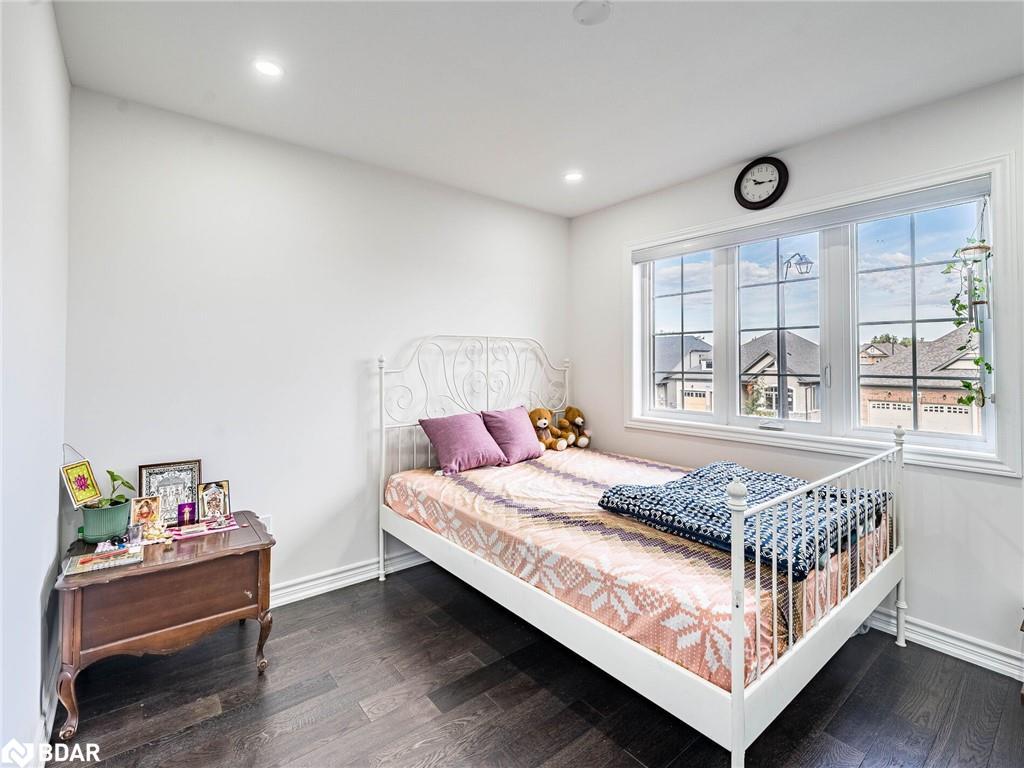 257 Duncan Street Street, Stayner, ON - Indoor Photo Showing Bedroom