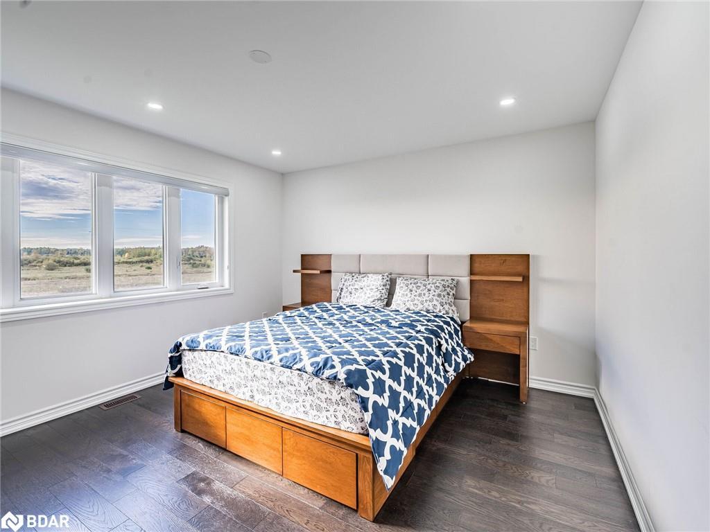 257 Duncan Street Street, Stayner, ON - Indoor Photo Showing Bedroom