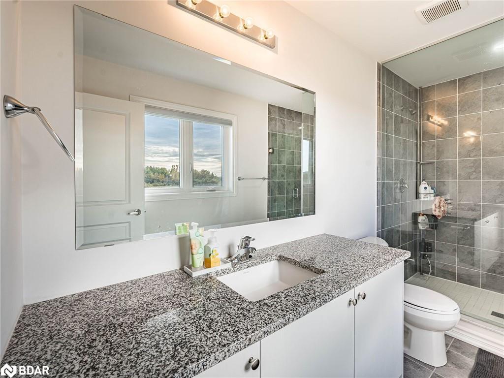 257 Duncan Street Street, Stayner, ON - Indoor Photo Showing Bathroom