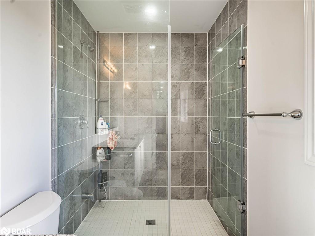 257 Duncan Street Street, Stayner, ON - Indoor Photo Showing Bathroom
