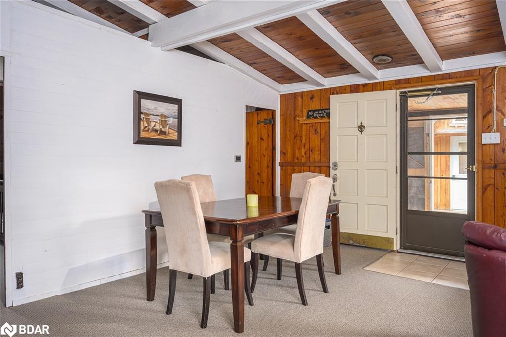 1123 Severn River Road, Gravenhurst, ON - Indoor Photo Showing Dining Room