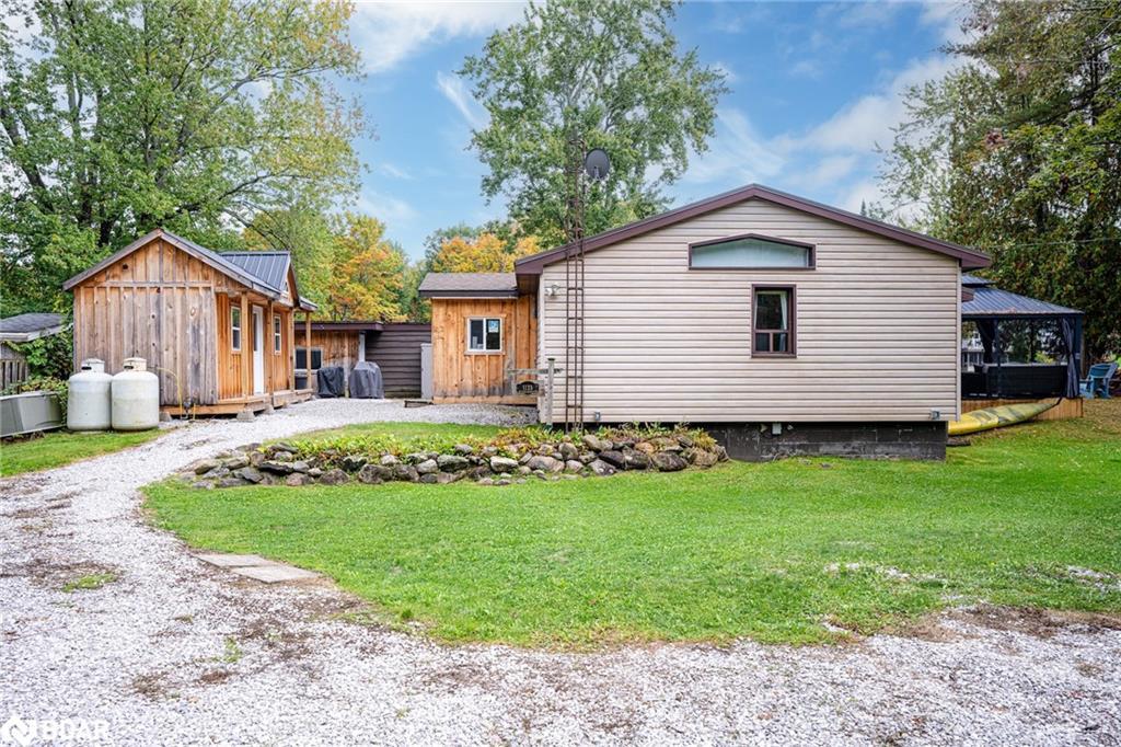 1123 Severn River Road, Gravenhurst, ON - Outdoor
