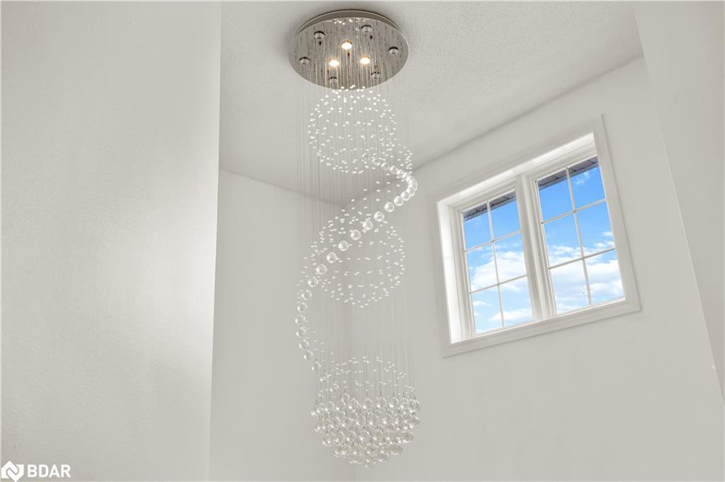 1 Glenhill Drive, Barrie, ON - Indoor Photo Showing Other Room