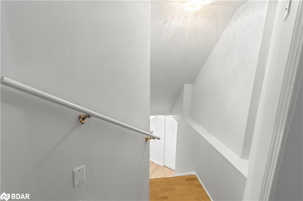 1 Glenhill Drive, Barrie, ON - Indoor