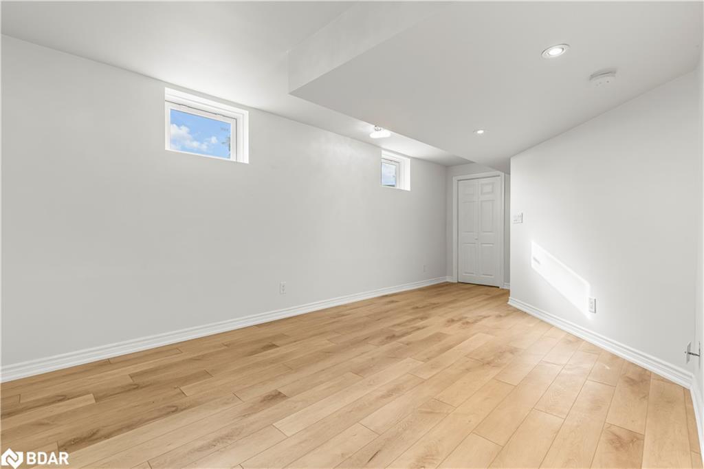 1 Glenhill Drive, Barrie, ON - Indoor Photo Showing Other Room