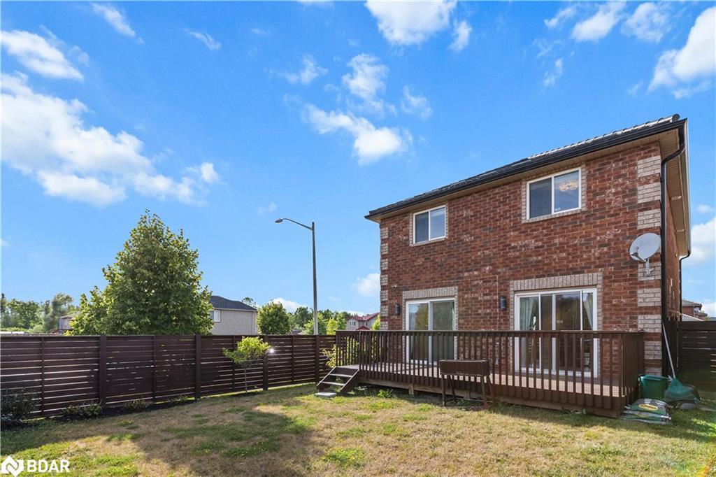 1 Glenhill Drive, Barrie, ON - Outdoor