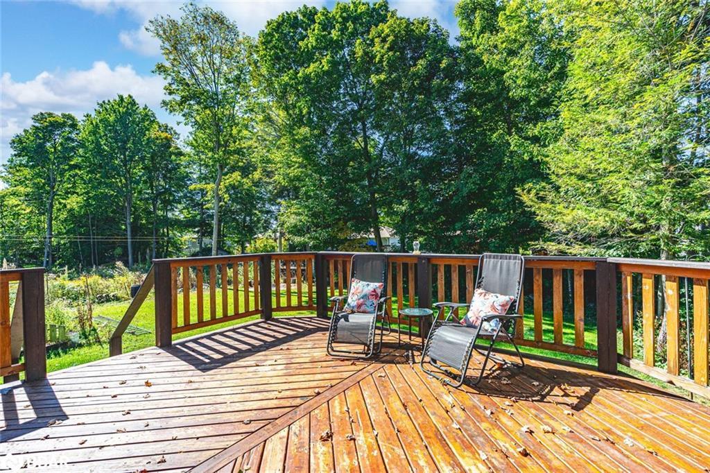 122 Trout Lane, Tiny, ON - Outdoor With Deck Patio Veranda With Exterior