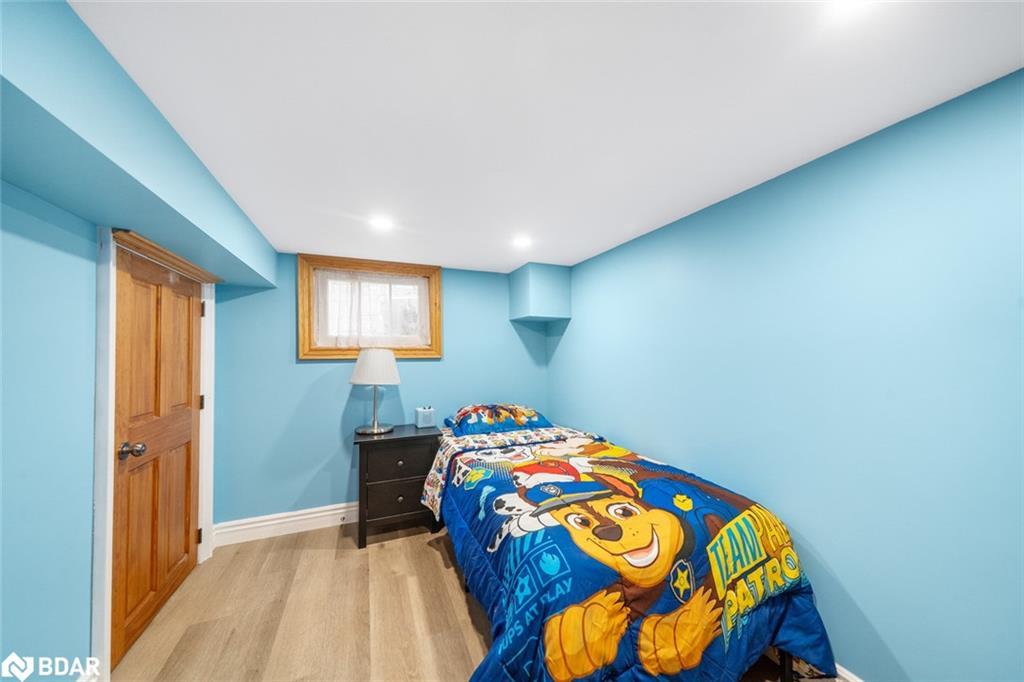 259 Nottawasaga Street, Orillia, ON - Indoor Photo Showing Bedroom