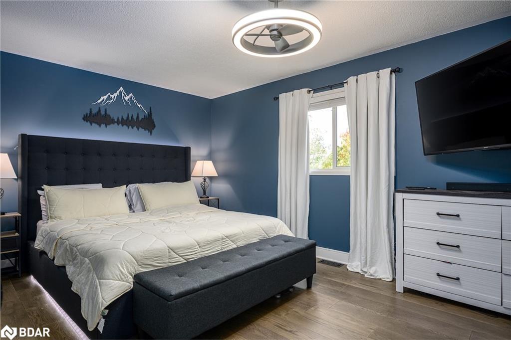 12 Truax Crescent, Essa, ON - Indoor Photo Showing Bedroom
