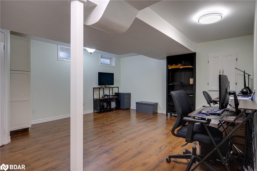 12 Truax Crescent, Essa, ON - Indoor Photo Showing Office