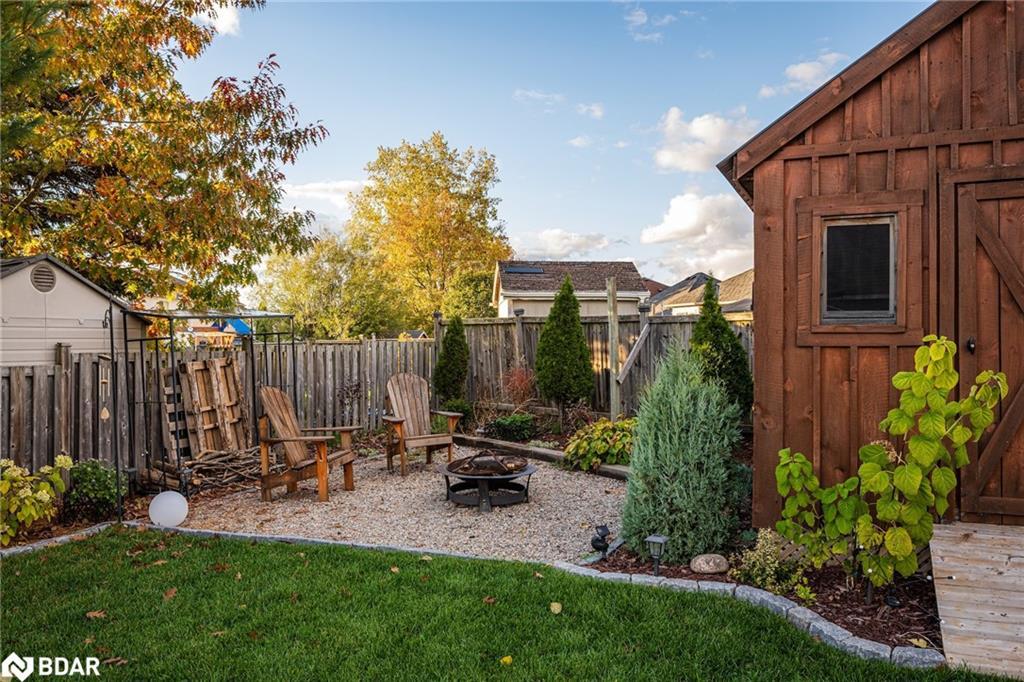 12 Truax Crescent, Essa, ON - Outdoor