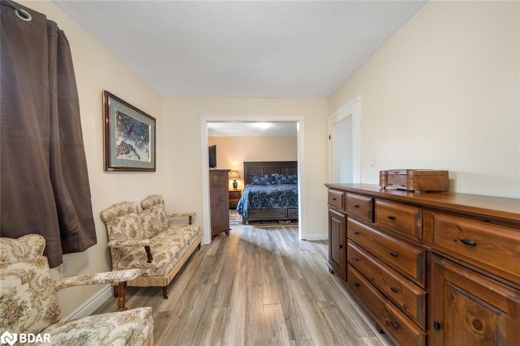 28 Keith Street, Orillia, ON - Indoor