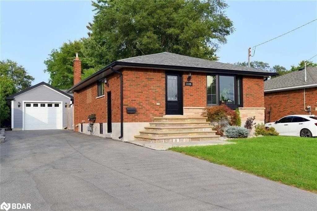 1149 Stanley Drive, Burlington, ON - Outdoor
