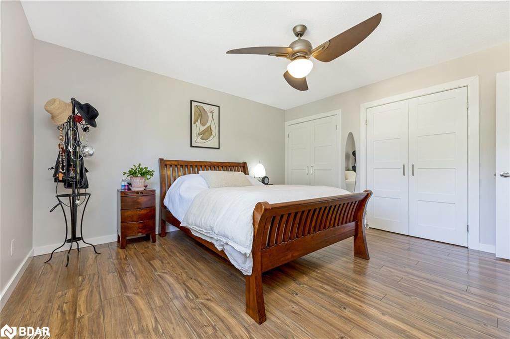 233 Westminster Drive S, Cambridge, ON - Indoor Photo Showing Bedroom
