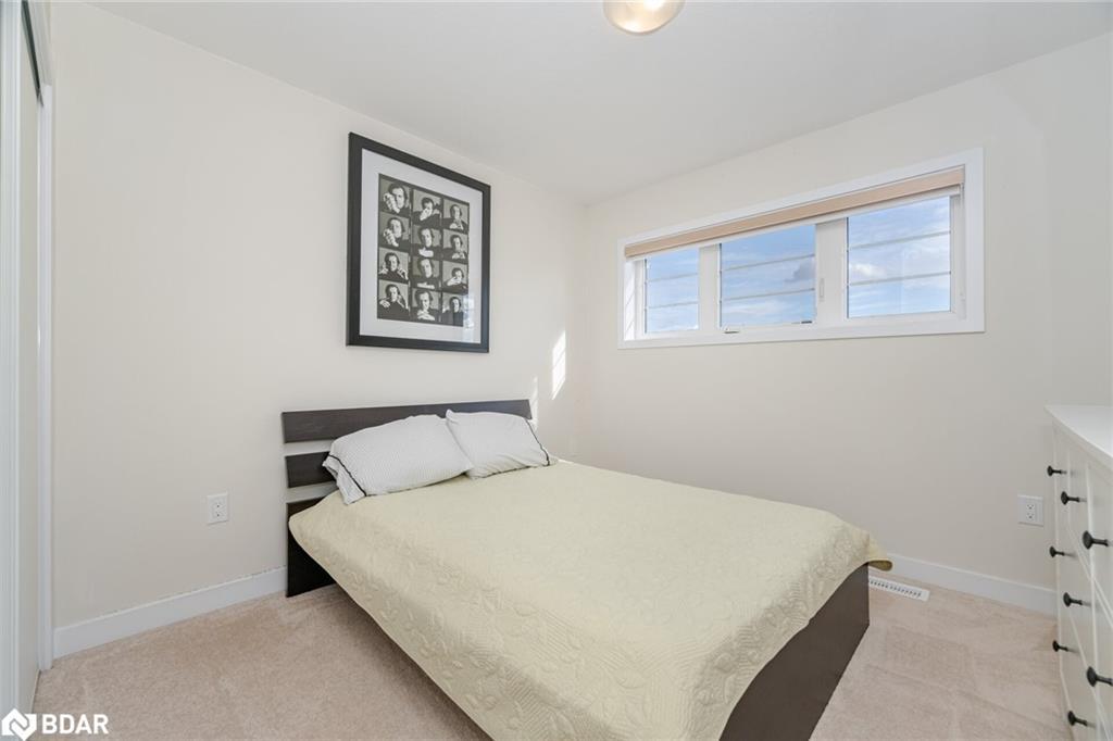 128 Whithorn Crescent, Haldimand, ON - Indoor Photo Showing Bedroom