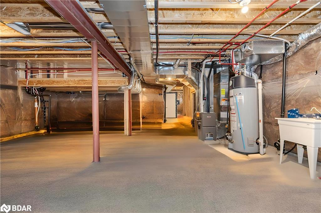 128 Whithorn Crescent, Haldimand, ON - Indoor Photo Showing Basement