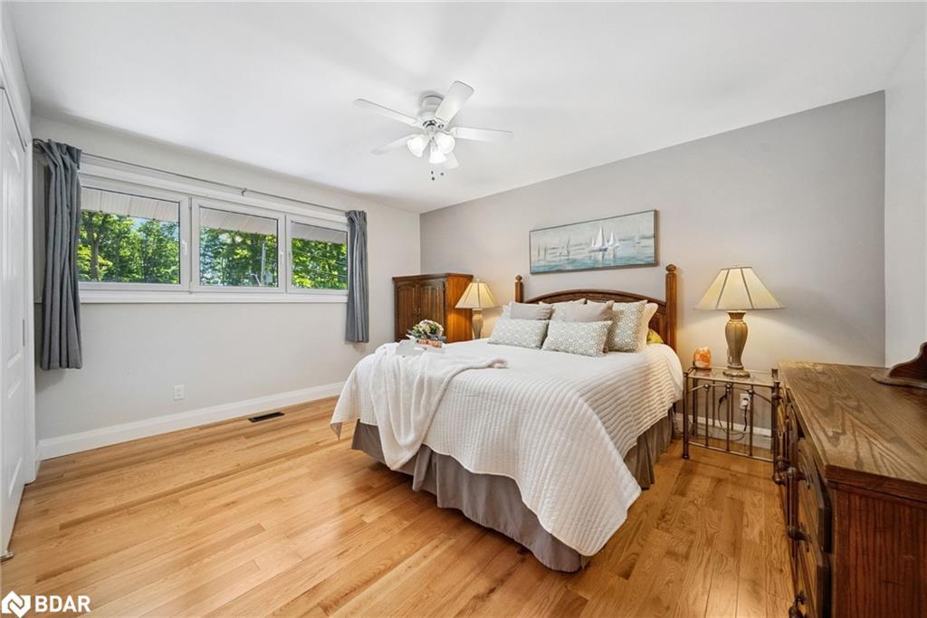 470 Parkview Court, Midland, ON - Indoor Photo Showing Bedroom