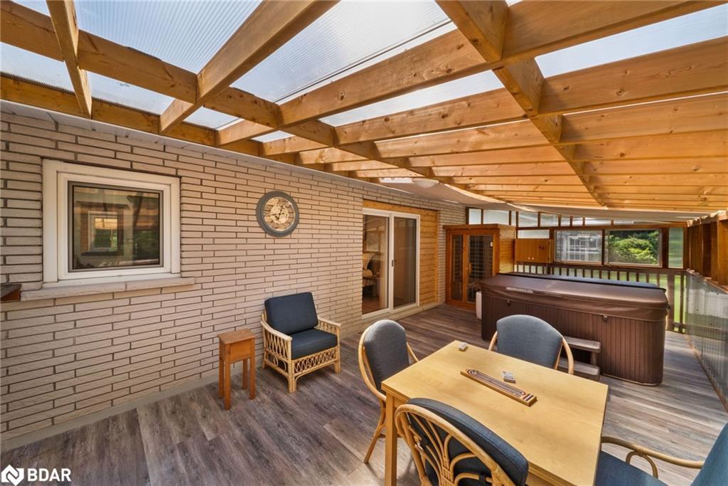 470 Parkview Court, Midland, ON - With Deck Patio Veranda With Exterior