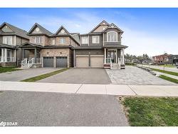 31 Wood Crescent Angus, ON L3W 0M5