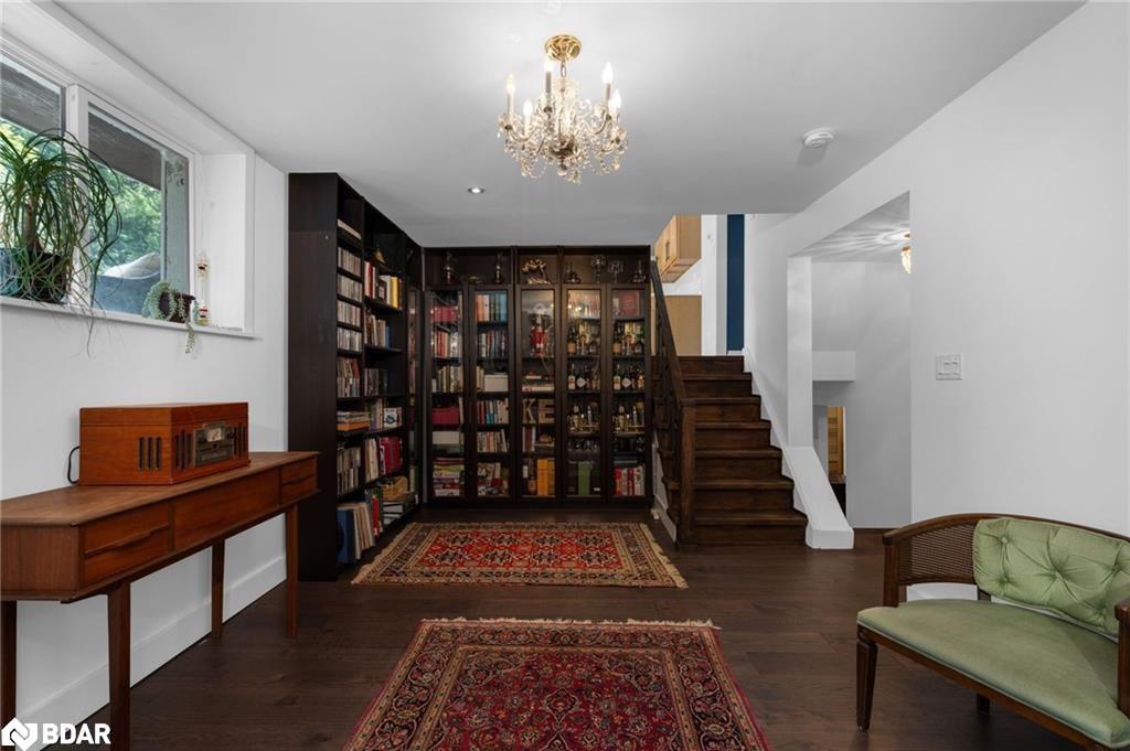 28 Larry Street, Caledon, ON - Indoor Photo Showing Other Room