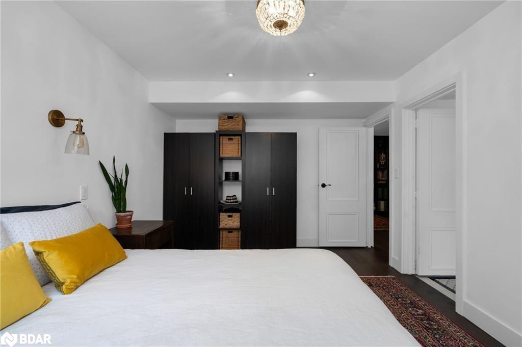 28 Larry Street, Caledon, ON - Indoor Photo Showing Bedroom