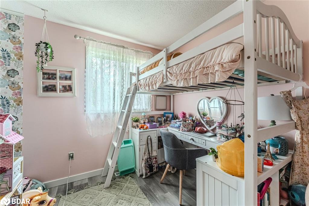 69 Fox Run, Barrie, ON - Indoor