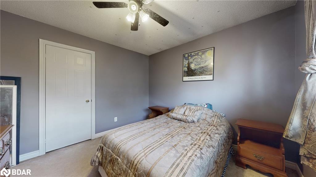 4 Trillium Crescent, Barrie, ON - Indoor Photo Showing Bedroom